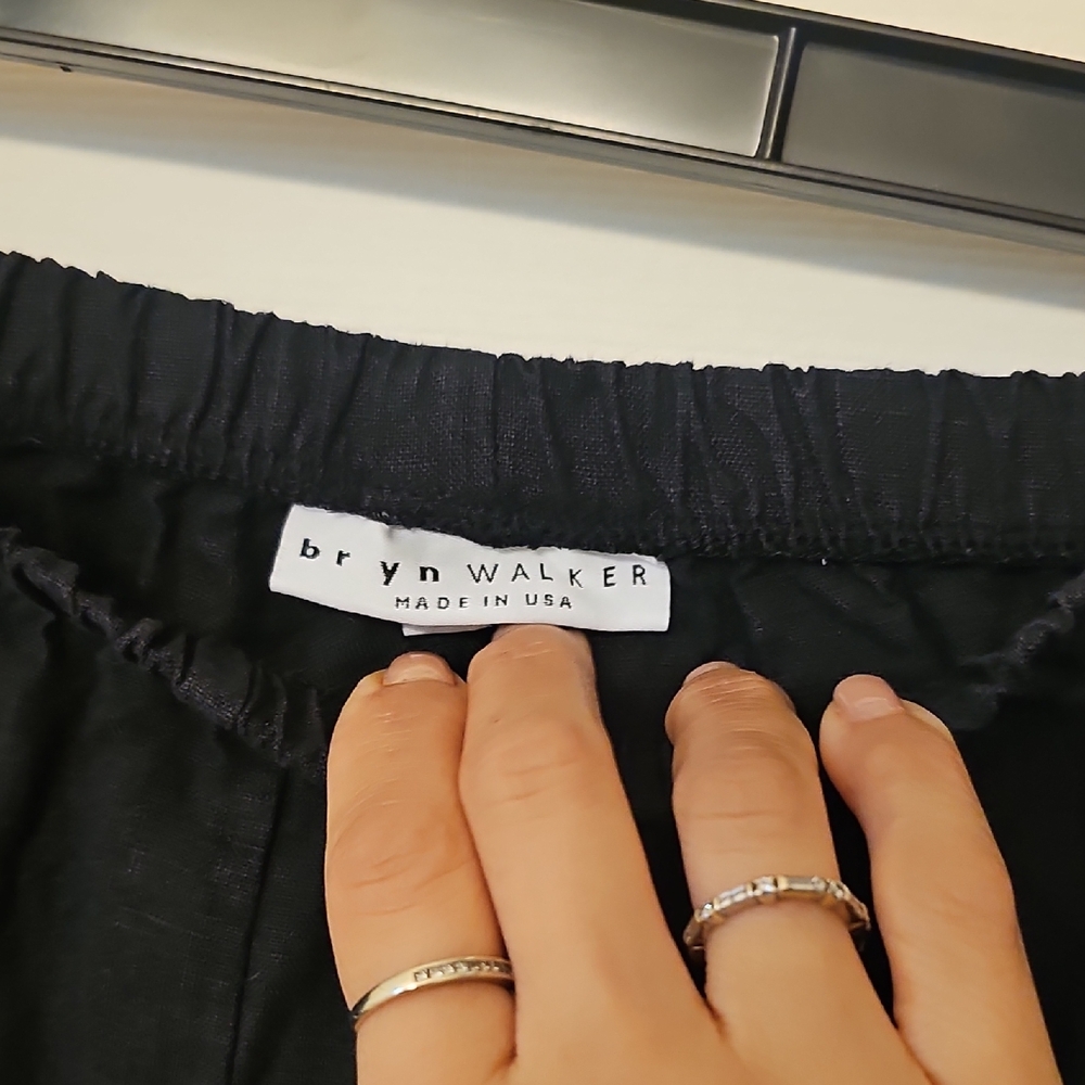 bryn Walker Relaxed Black Pants - Picture 4 of 9